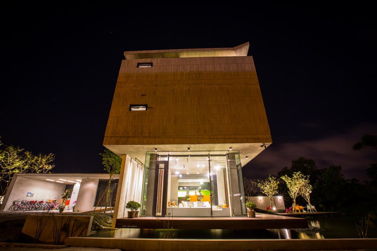 One Piece B&B Dongshan  Exteriör bild